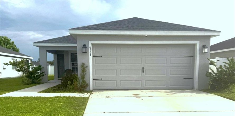 Casa en Zephyrhills, Florida 3 dormitorios, 138.05 m2 № 1917797