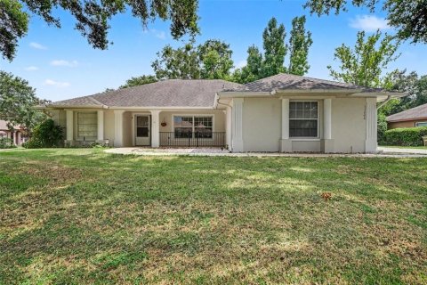 House in Clermont, Florida 3 bedrooms, 158.49 sq.m. № 2236290 - photo 4
