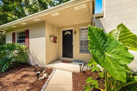 Villa ou maison à vendre à DeLand, Floride: 3 chambres, 117.43 m2 № 2314728 - photo 2