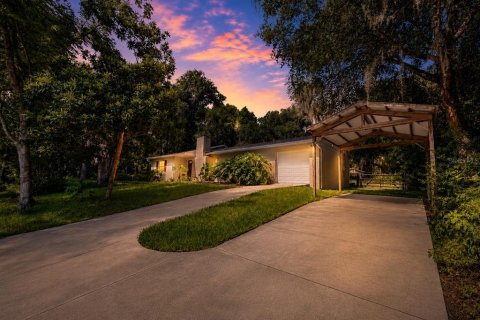Casa en DeLand, Florida 3 dormitorios, 117.43 m2 № 2314728