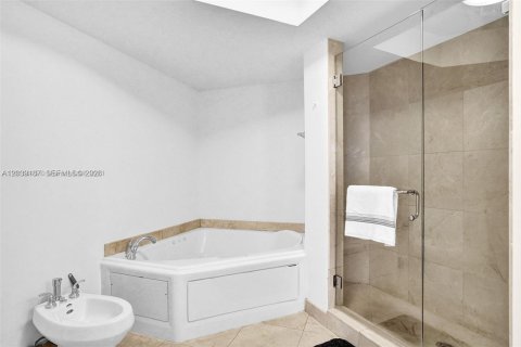 Copropriété à louer à Sunny Isles Beach, Floride: 3 chambres, 134.62 m2 № 2089551 - photo 26