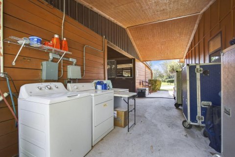 Купить виллу или дом в Веллингтон, Флорида 5 комнат, 165.55м2, № 2085182 - фото 9