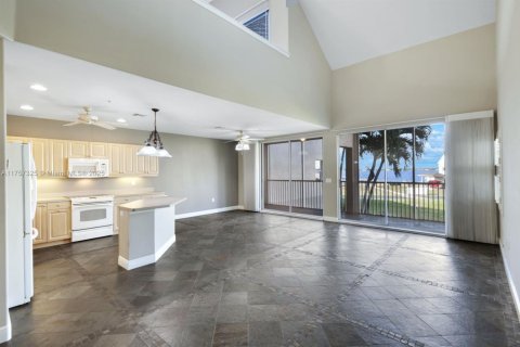 Adosado en venta en Fort Myers, Florida, 3 dormitorios, 226.31 m2 № 1503605 - foto 17