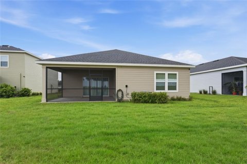 House in Ocala, Florida 3 bedrooms, 163.04 sq.m. № 2220060 - photo 29