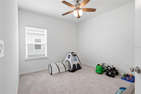 House in Ocala, Florida 3 bedrooms, 163.04 sq.m. № 2220060 - photo 22