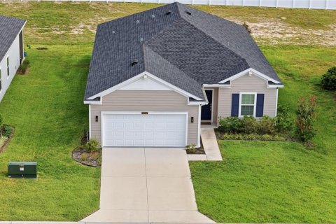 House in Ocala, Florida 3 bedrooms, 163.04 sq.m. № 2220060 - photo 2
