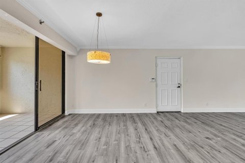 Купить кондоминиум в Бока-Ратон, Флорида 8 комнат, 168.9м2, № 2077595 - фото 17
