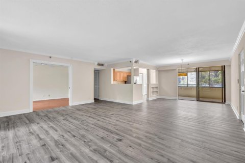 Купить кондоминиум в Бока-Ратон, Флорида 8 комнат, 168.9м2, № 2077595 - фото 7