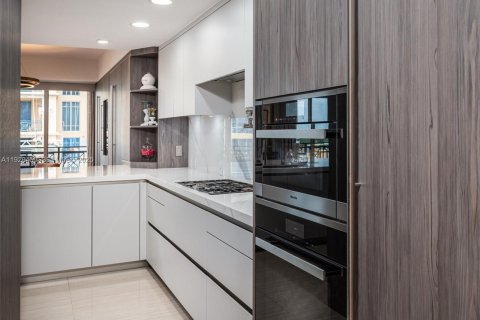 Купить кондоминиум в Холливуд, Флорида 3 спальни, 293.66м2, № 1986356 - фото 12