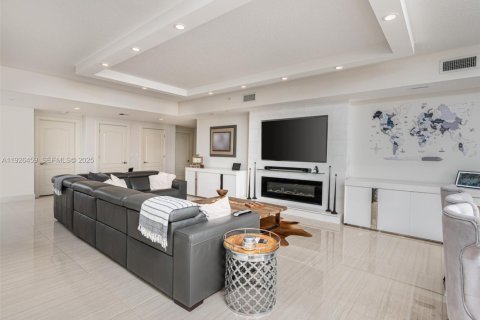 Купить кондоминиум в Холливуд, Флорида 3 спальни, 293.66м2, № 1986356 - фото 4