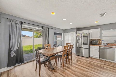 Villa ou maison à vendre à Ruskin, Floride: 4 chambres, 149.2 m2 № 2402955 - photo 9