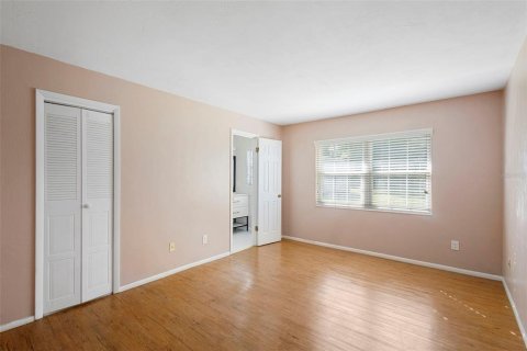 House in Deltona, Florida 3 bedrooms, 101.08 sq.m. № 1884339 - photo 25