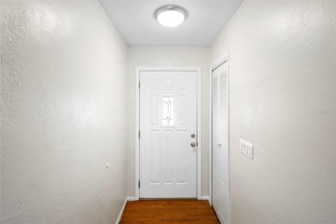 House in Deltona, Florida 3 bedrooms, 101.08 sq.m. № 1884339 - photo 7