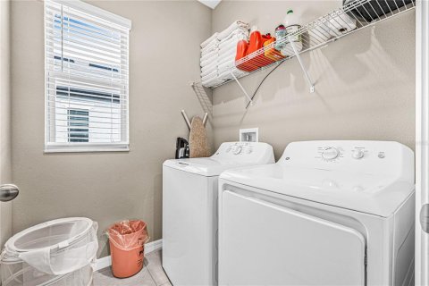 Adosado en venta en Wesley Chapel, Florida, 3 dormitorios, 167.87 m2 № 2225821 - foto 18