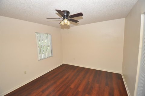 Apartment in Lakeland, Florida 2 bedrooms, 83.61 sq.m. № 2393927 - photo 9