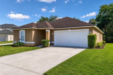 House in Sanford, Florida 4 bedrooms, 187.76 sq.m. № 2235977
