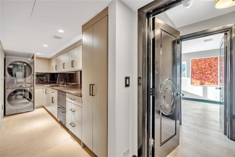 Villa ou maison à louer à Hollywood, Floride: 4 chambres, 180.6 m2 № 2027595 - photo 22