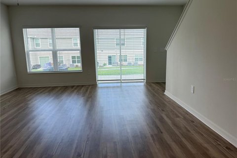 Townhouse in Davenport, Florida 3 bedrooms, 190.82 sq.m. № 1796880 - photo 20