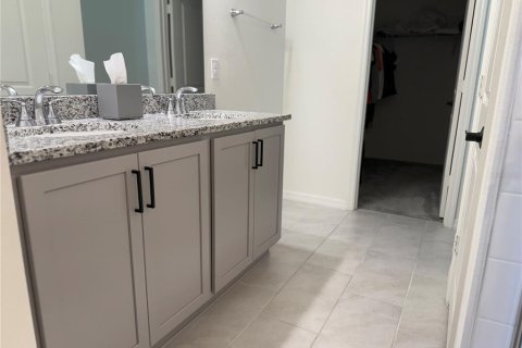 Townhouse in Davenport, Florida 3 bedrooms, 190.82 sq.m. № 1796880 - photo 7