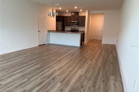 Townhouse in Davenport, Florida 3 bedrooms, 190.82 sq.m. № 1796880 - photo 21