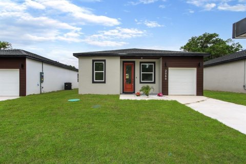 Villa ou maison à vendre à Sanford, Floride: 3 chambres, 121.05 m2 № 2147751 - photo 2