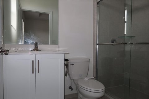 Adosado en venta en Miami, Florida, 3 dormitorios, 122.72 m2 № 1964641 - foto 29