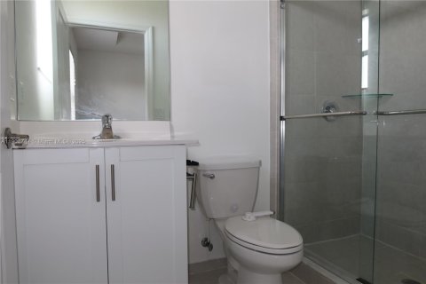 Adosado en venta en Miami, Florida, 3 dormitorios, 122.72 m2 № 1964641 - foto 28