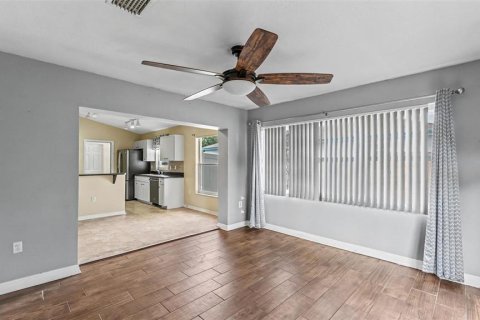 Villa ou maison à vendre à Lakeland, Floride: 3 chambres, 149.76 m2 № 2411605 - photo 21