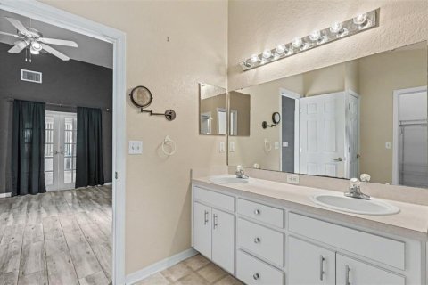 Villa ou maison à vendre à Lakeland, Floride: 3 chambres, 149.76 m2 № 2411605 - photo 11