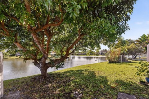 Villa ou maison à vendre à Davie, Floride: 3 chambres, 128.58 m2 № 1988200 - photo 22