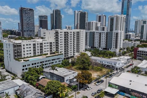 Купить коммерческую недвижимость в Майами, Флорида № 1958864 - фото 9