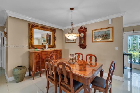 Villa ou maison à vendre à Oakland Park, Floride: 3 chambres, 159.7 m2 № 1937564 - photo 14