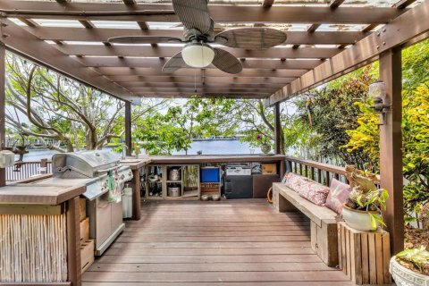 Villa ou maison à vendre à Oakland Park, Floride: 3 chambres, 159.7 m2 № 1937564 - photo 8