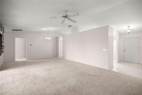 House in Ocala, Florida 3 bedrooms, 150.59 sq.m. № 1813113 - photo 11