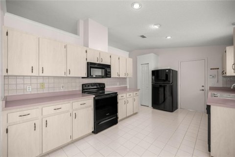 House in Ocala, Florida 3 bedrooms, 150.59 sq.m. № 1813113 - photo 7