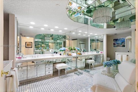 Купить кондоминиум в Авентура, Флорида 2 спальни, 175.31м2, № 1992989 - фото 15