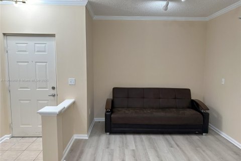 Condo in Sunny Isles Beach, Florida, 1 bedroom  № 1963554 - photo 15