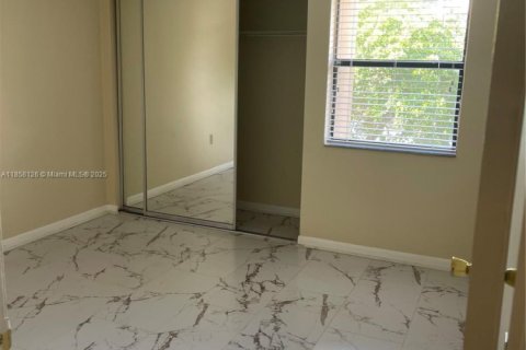 Condominio en alquiler en Miramar, Florida, 2 dormitorios, 112.41 m2 № 1882000 - foto 25