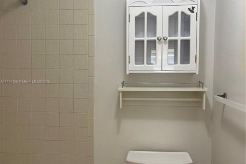 Condominio en alquiler en Miramar, Florida, 2 dormitorios, 112.41 m2 № 1882000 - foto 20