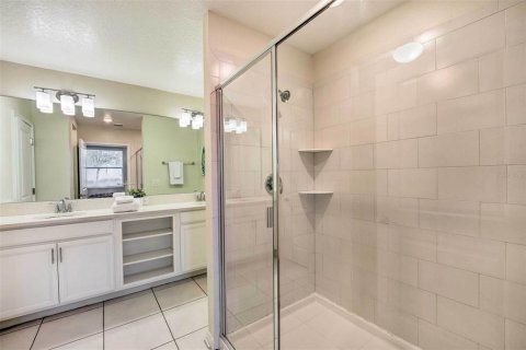 Condo in Kissimmee, Florida, 2 bedrooms in STOREY LAKE  № 1525463 - photo 15