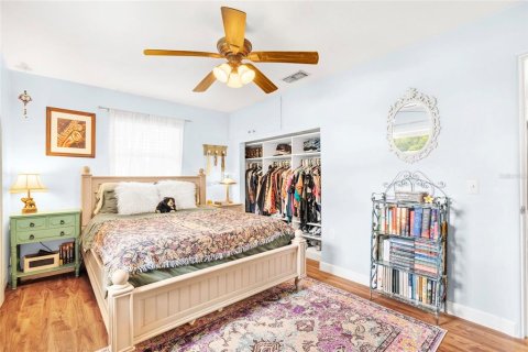 Casa en venta en Saint Petersburg, Florida, 2 dormitorios, 78.97 m2 № 1902200 - foto 6