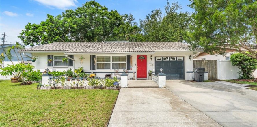 Casa en Saint Petersburg, Florida 2 dormitorios, 78.97 m2 № 1902200