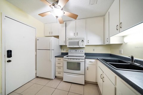 Купить кондоминиум в Данедин, Флорида 3 комнаты, 84.08м2, № 1911938 - фото 19