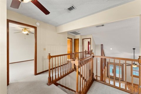 House in Orlando, Florida 4 bedrooms, 208.47 sq.m. № 1810422 - photo 19