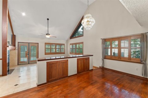 House in Orlando, Florida 4 bedrooms, 208.47 sq.m. № 1810422 - photo 9