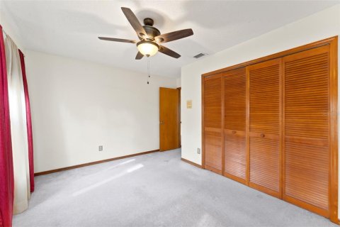House in Orlando, Florida 4 bedrooms, 208.47 sq.m. № 1810422 - photo 27