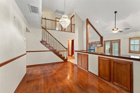 House in Orlando, Florida 4 bedrooms, 208.47 sq.m. № 1810422 - photo 7