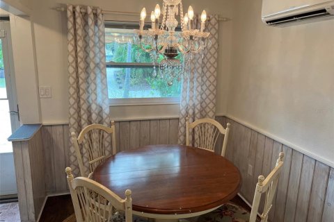 House in Englewood, Florida 2 bedrooms, 143.44 sq.m. № 791555 - photo 28