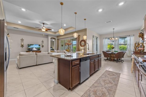 Villa ou maison à vendre à Cape Coral, Floride: 3 chambres, 238.29 m2 № 2317522 - photo 13