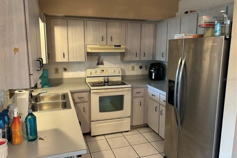 House in Ocala, Florida 3 bedrooms, 118.45 sq.m. № 1757200 - photo 6